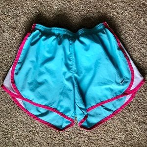FIT LIKE A WOMENS XS Nike Dri-Fit Running Shorts